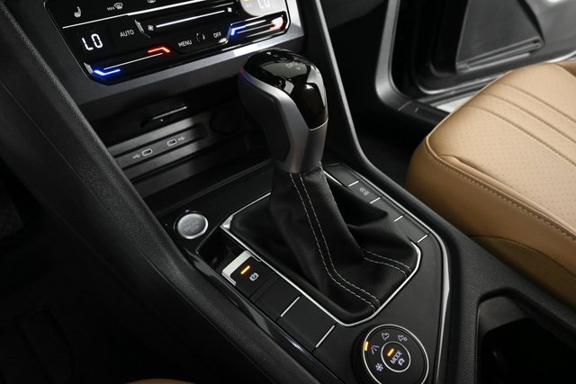 2024 Volkswagen Tiguan SE Wolfsburg Edition photo 27