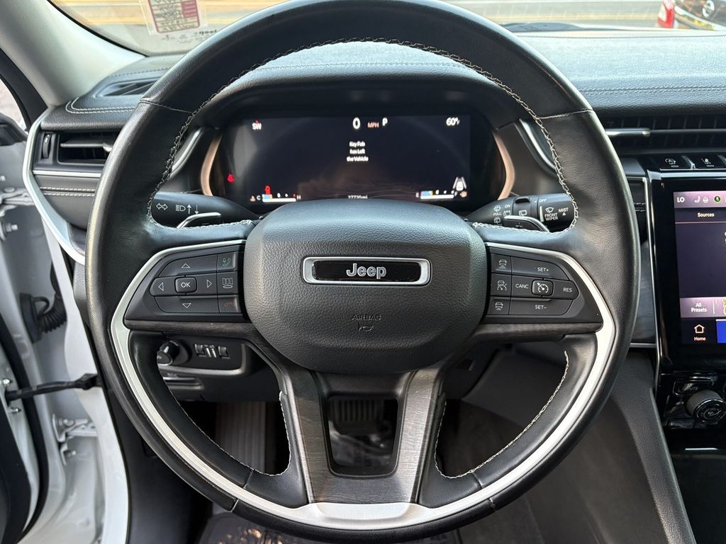 2022 Jeep Grand Cherokee Limited photo 17