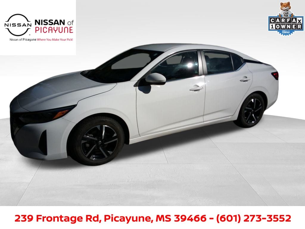 2024 Nissan Sentra SV's photo