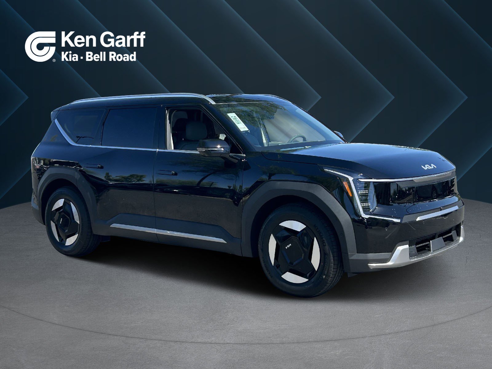 2026 Kia EV9 Wind's photo