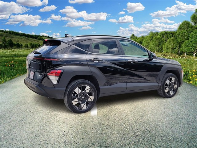 2024 Hyundai Kona SEL photo 4