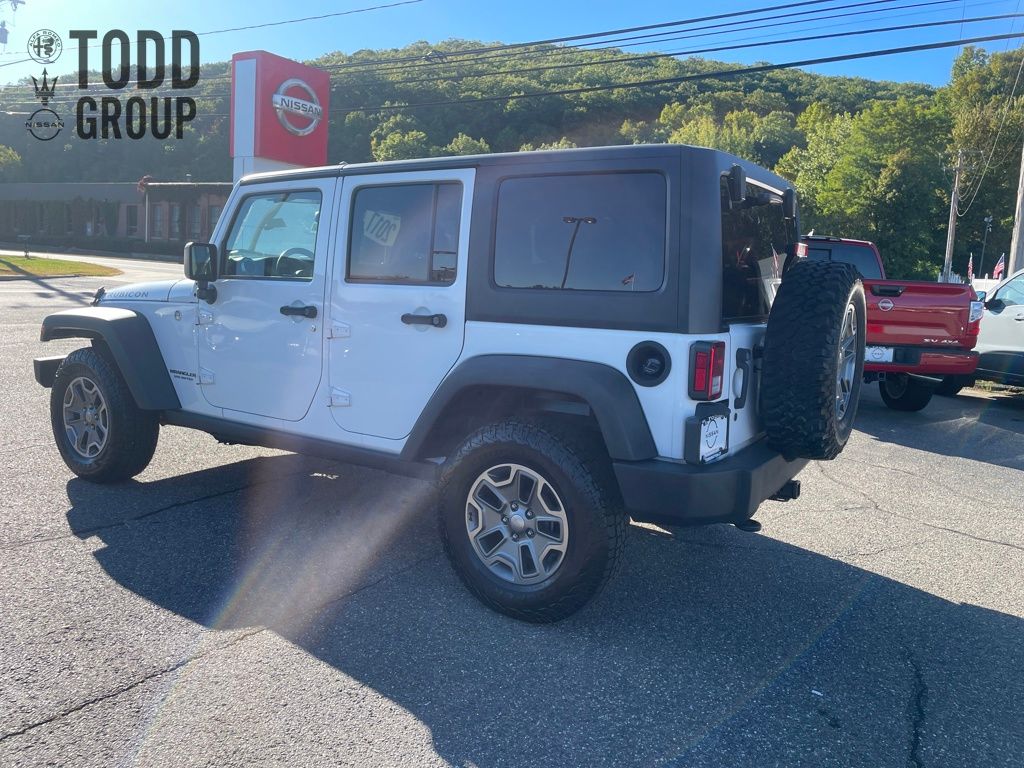 2017 Jeep Wrangler Unlimited Rubicon photo 3