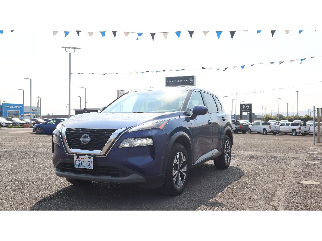 2023 Nissan Rogue SV photo 2