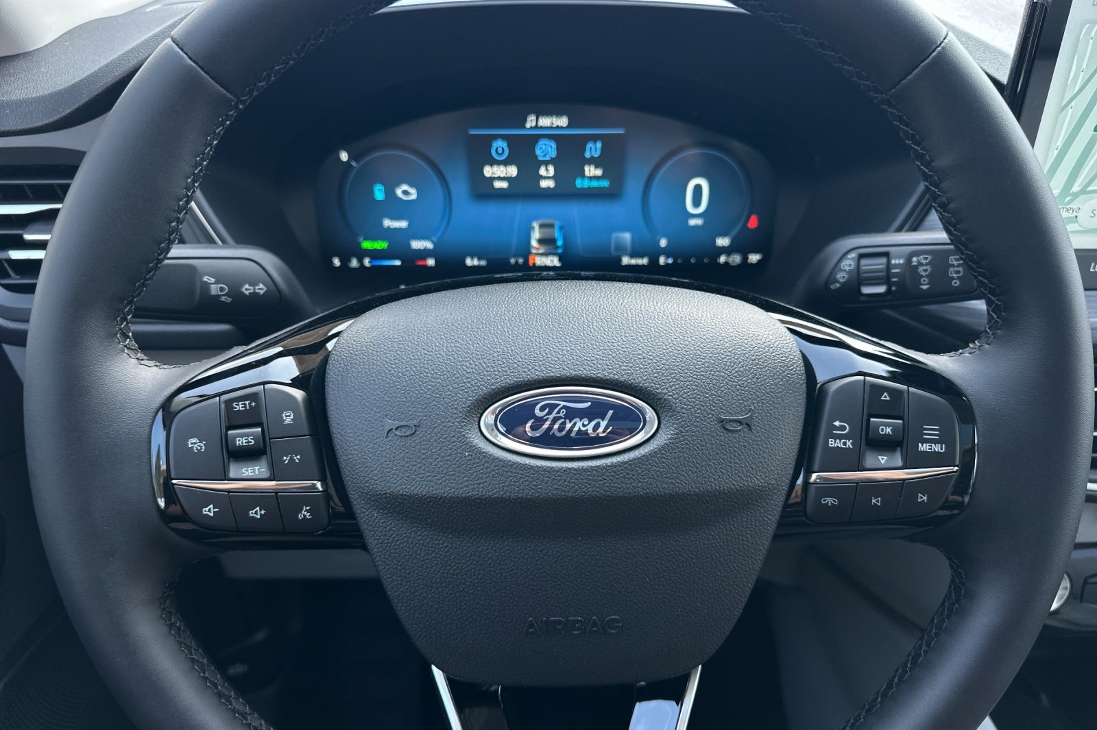2025 Ford Escape Platinum photo 19