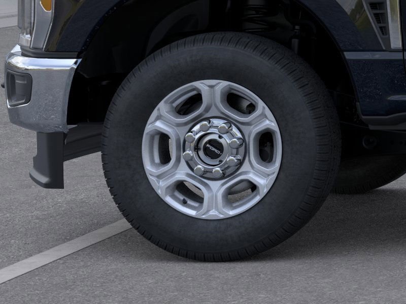 2026 Ford F-350 XLT photo 16