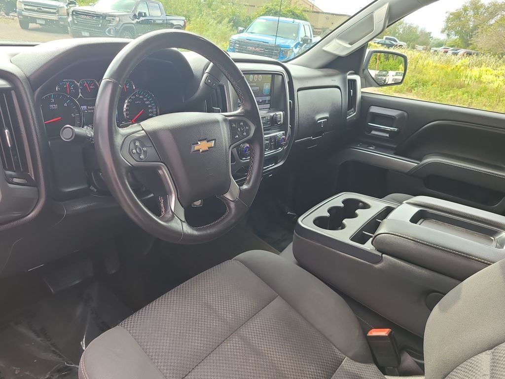 2015 Chevrolet Silverado 1500 LT1 photo 14