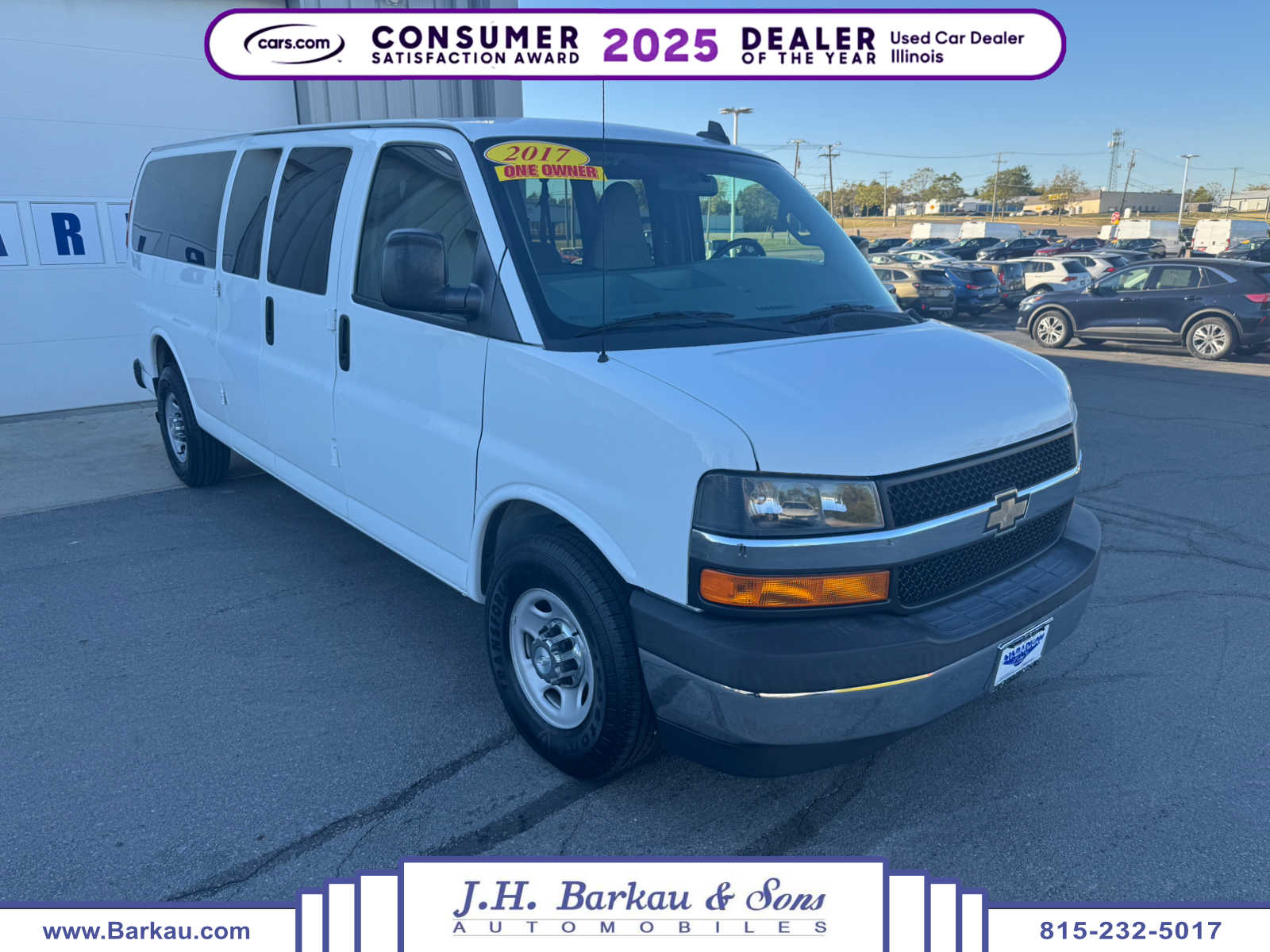 2017 Chevrolet Express Passenger LS