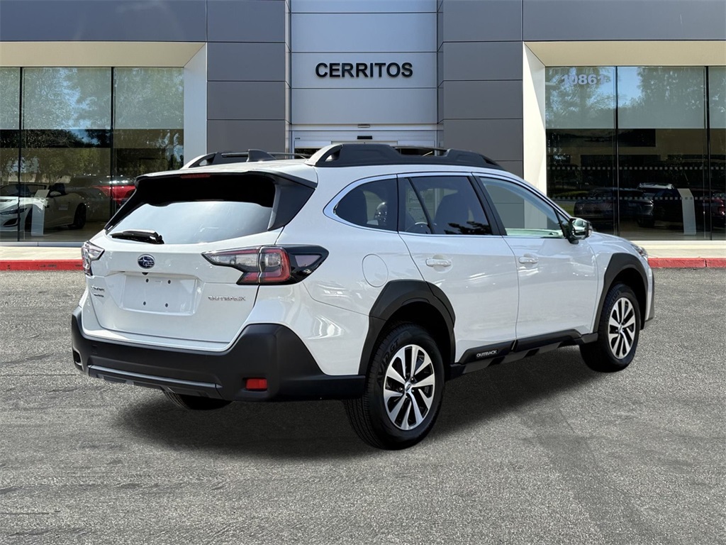2025 Subaru Outback Premium photo 4