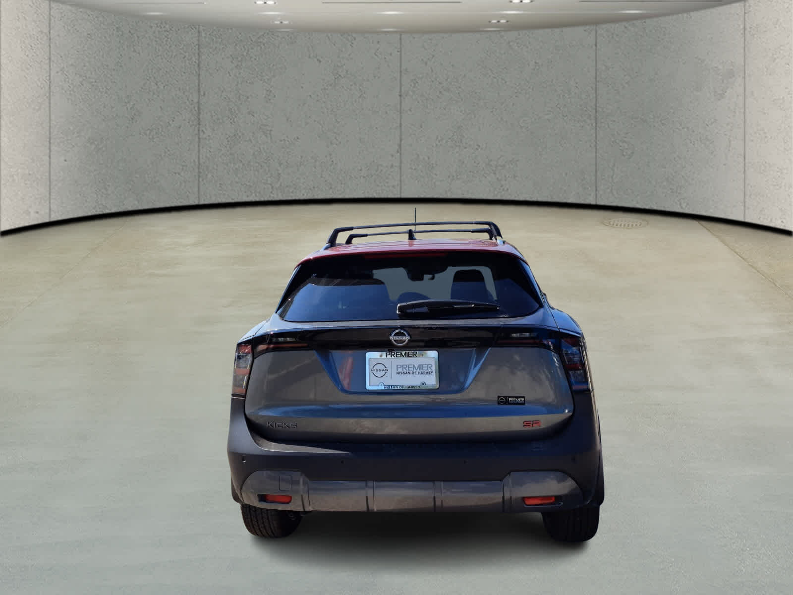 2026 Nissan Kicks SR photo 6