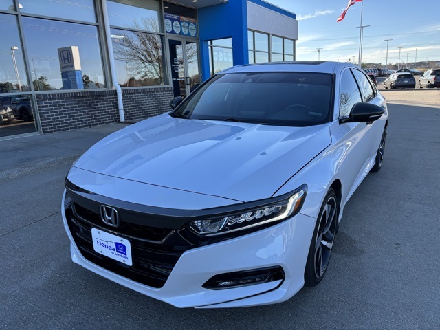 2020 Honda Accord Sport's photo