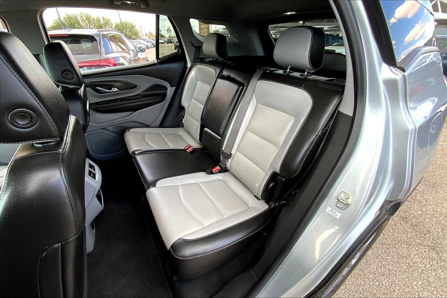 2022 Gmc Terrain SLT photo 16