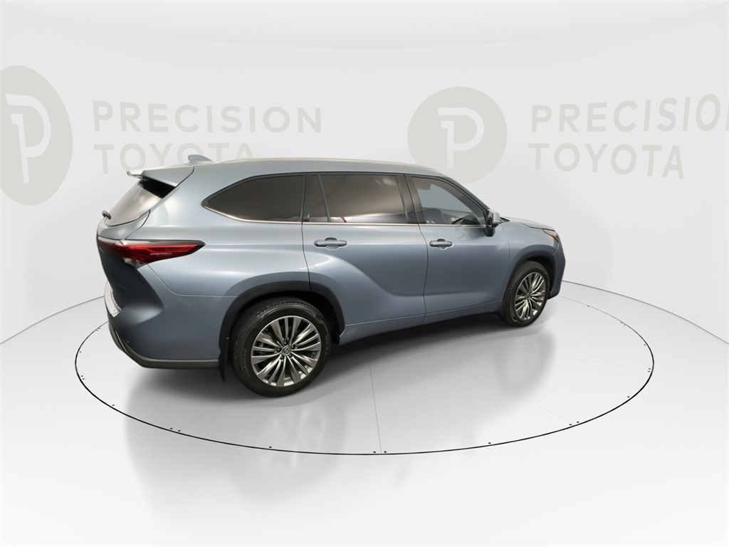 2021 Toyota Highlander Platinum photo 20