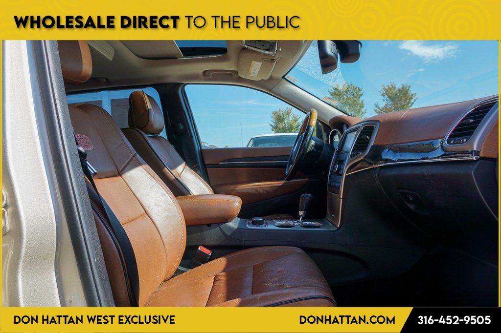 2012 Jeep Grand Cherokee Overland photo 23