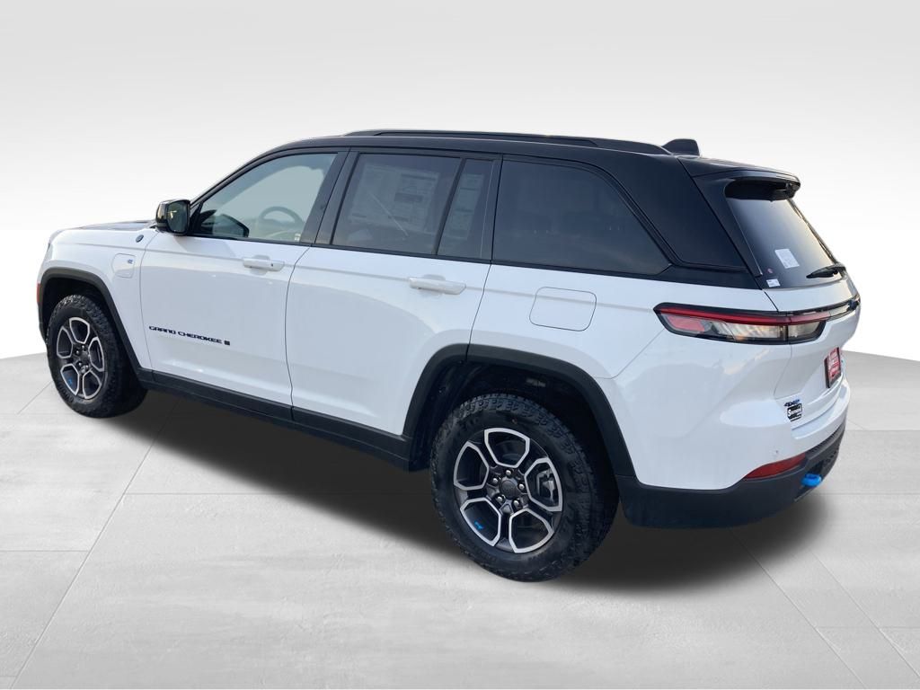 2024 Jeep Grand Cherokee Trailhawk 4xe photo 3