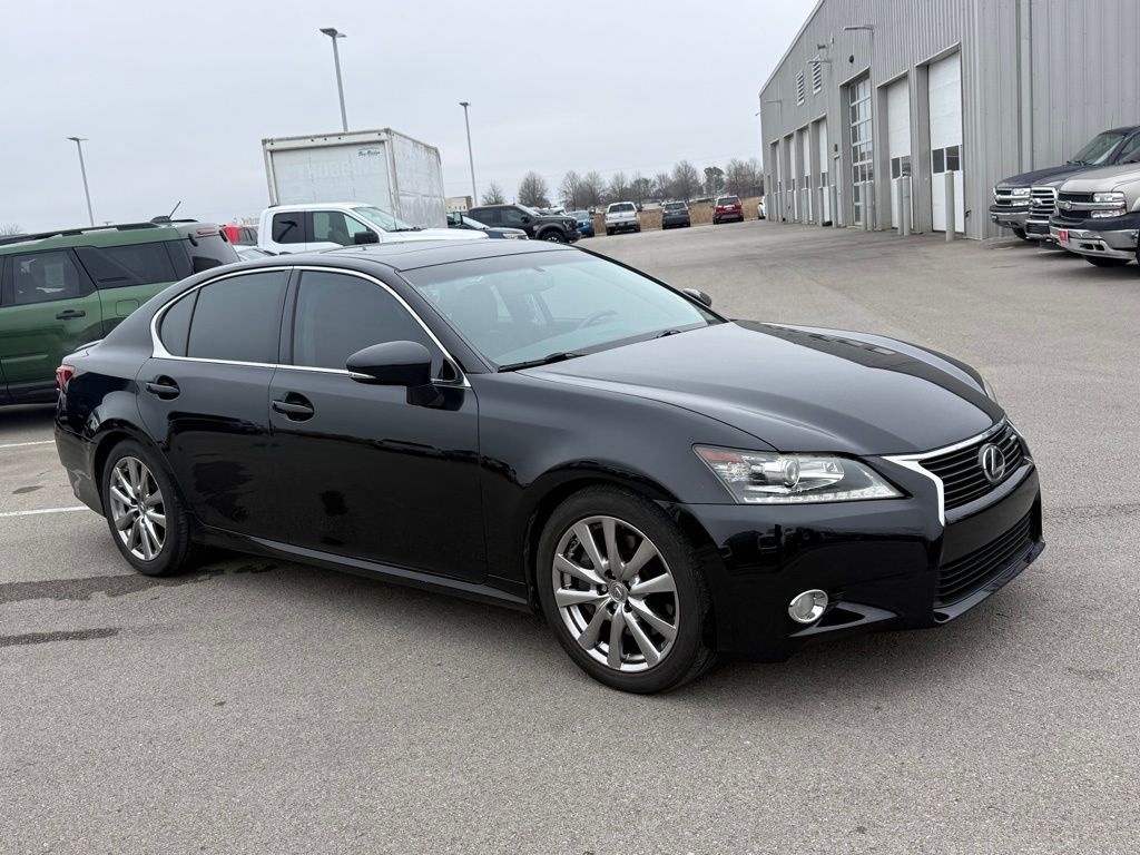2015 Lexus GS 350 photo 2