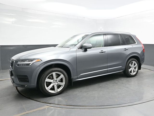 2020 Volvo XC90 T6 Momentum photo 3