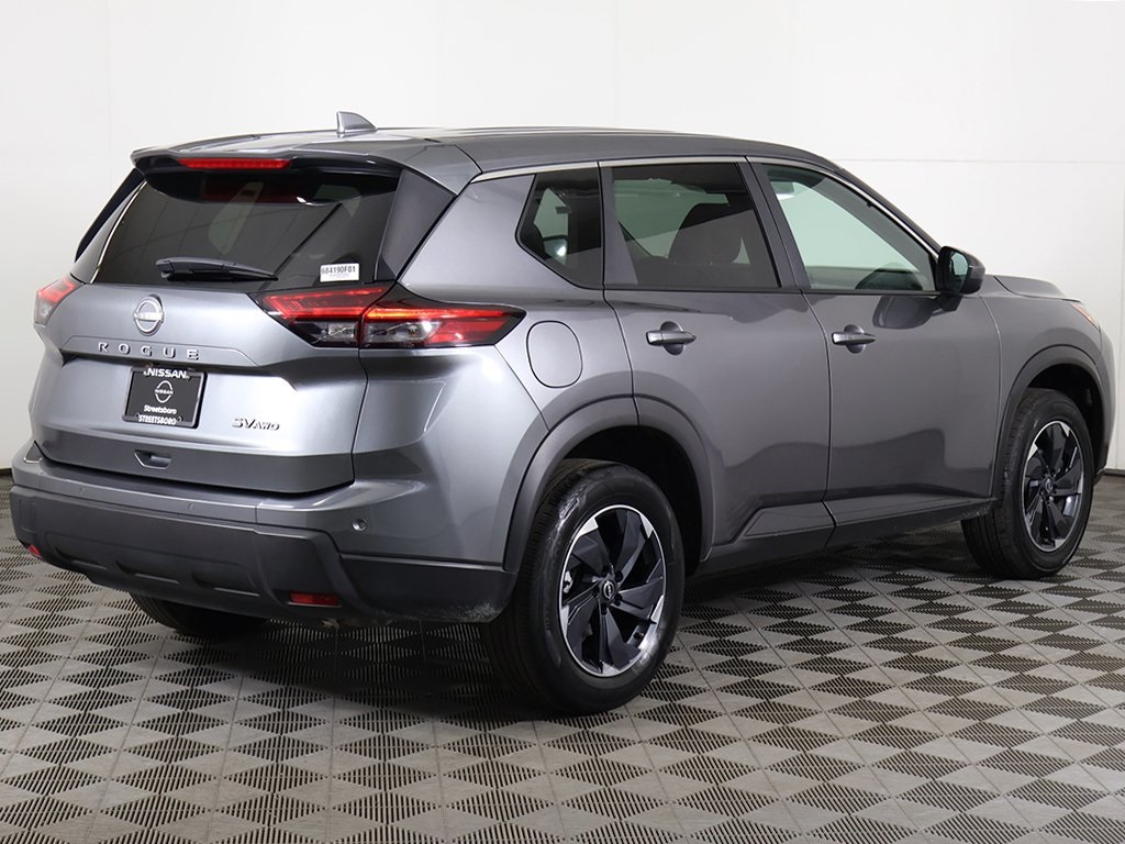 2024 Nissan Rogue SV photo 7