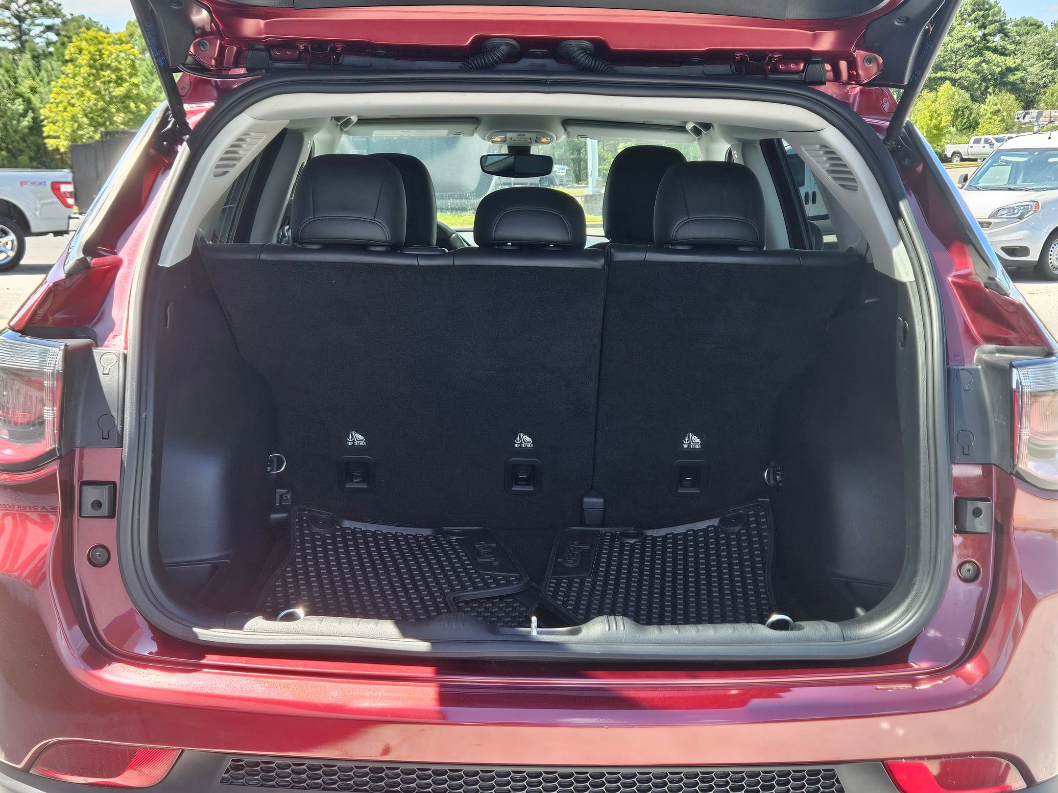 2021 Jeep Compass Latitude photo 28