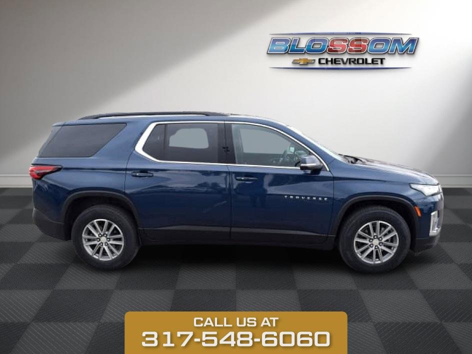 2023 Chevrolet Traverse Cloth photo 7