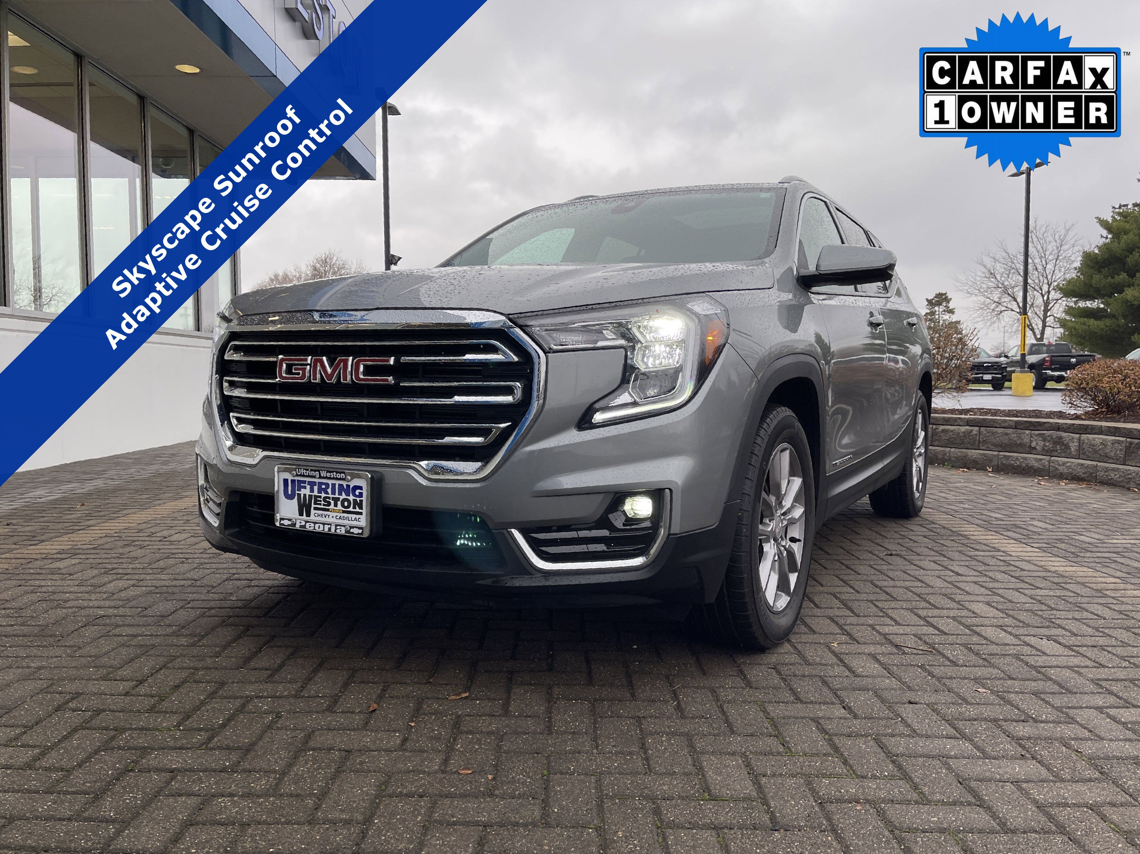 2024 GMC Terrain SLT's photo