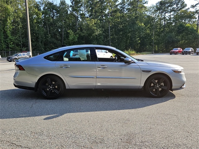 2023 Honda Accord Hybrid Sport-L photo 13