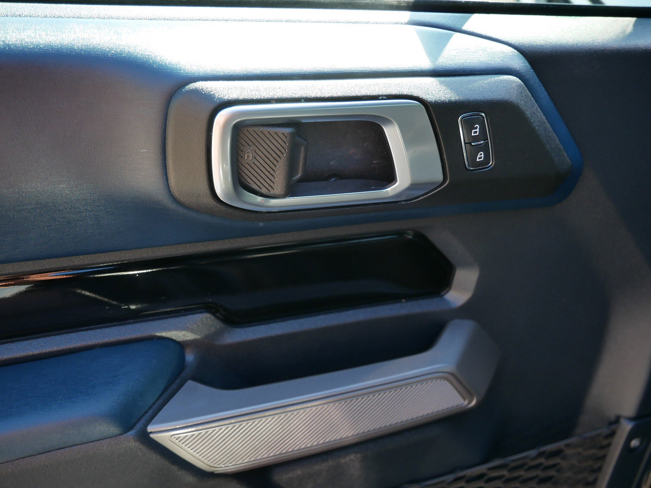 2022 Ford Bronco Outer Banks photo 20