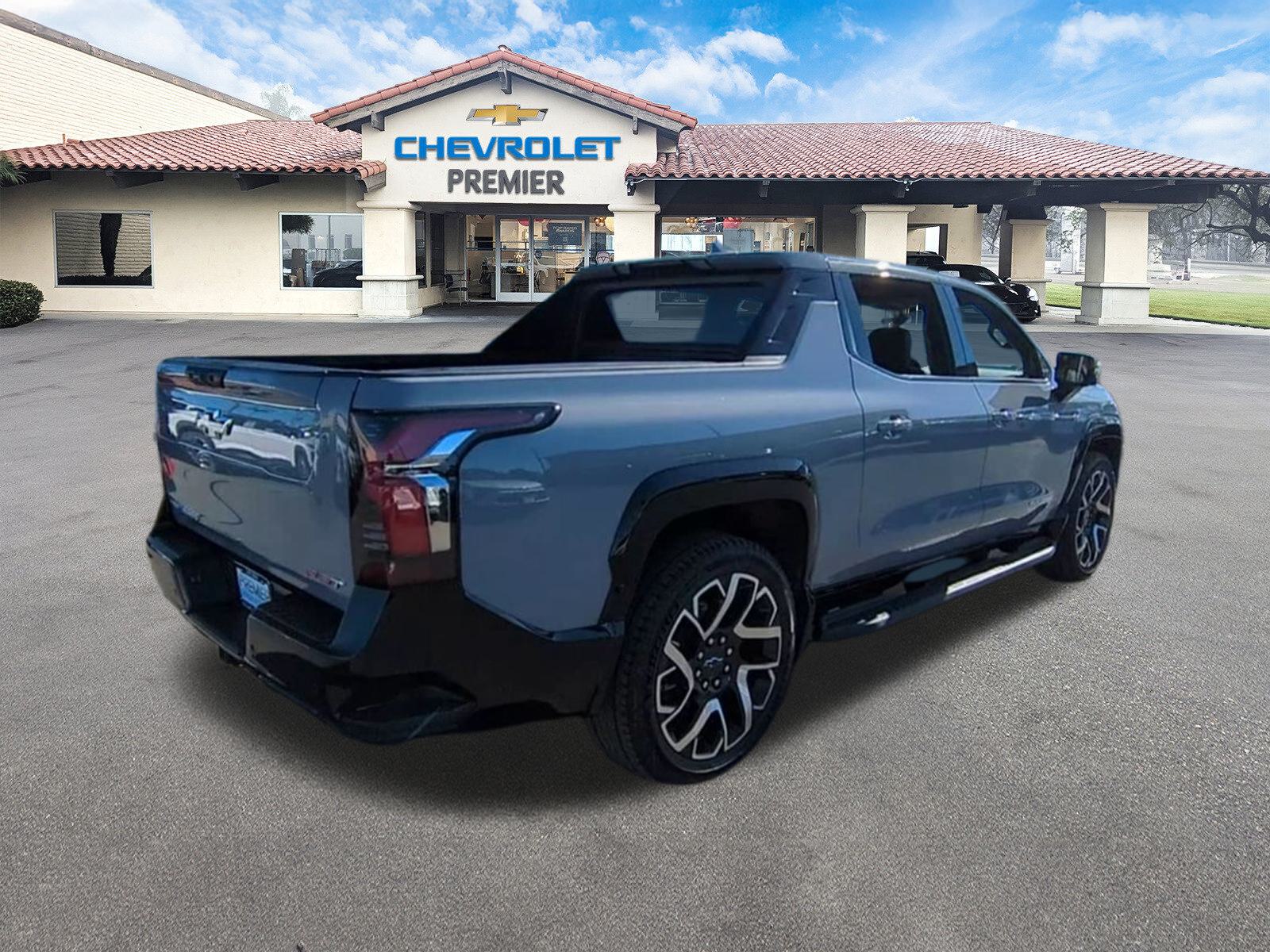 2025 Chevrolet Silverado EV RST photo 8