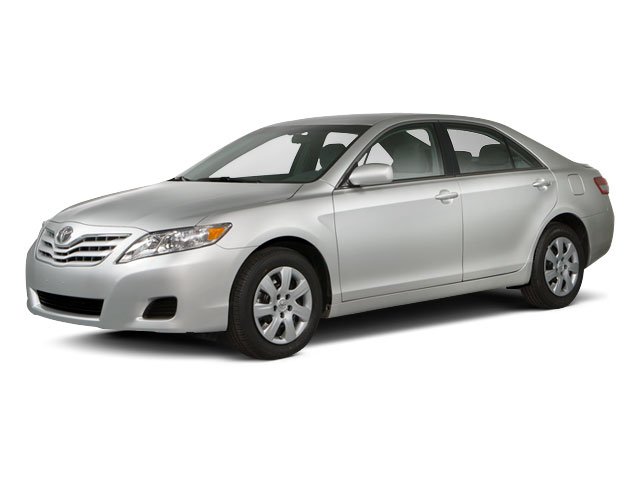 2010 Toyota Camry LE's photo