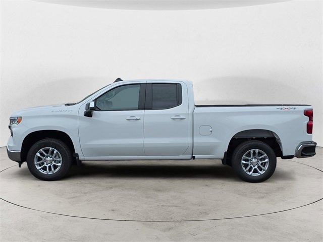 2026 Chevrolet Silverado 1500 LT photo 2