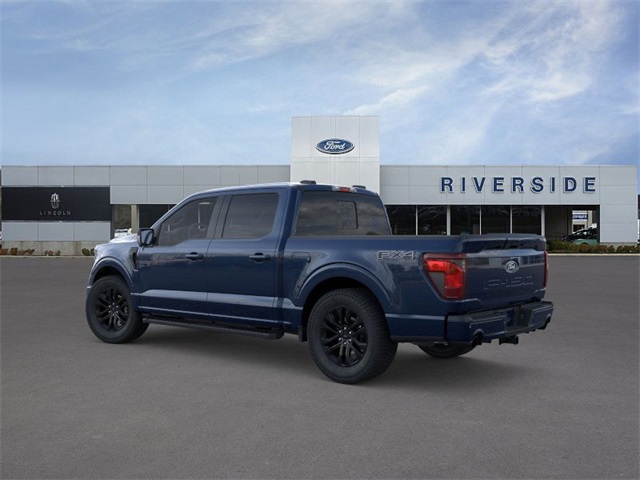 2025 Ford F-150 XLT photo 3
