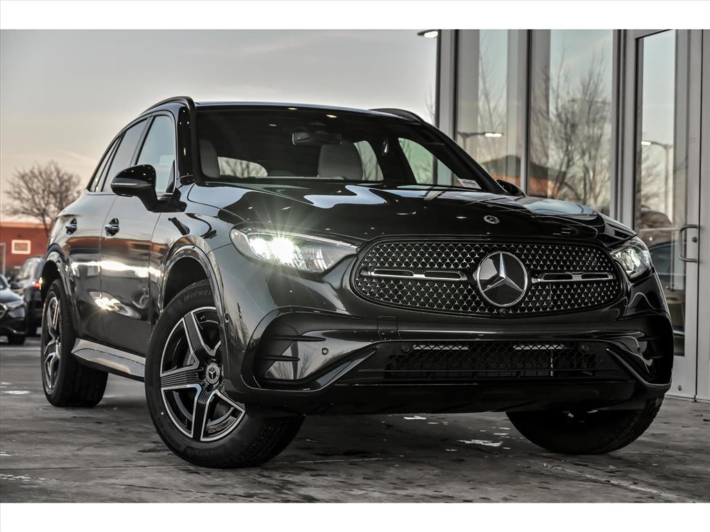 2026 Mercedes-Benz GLC Base's photo