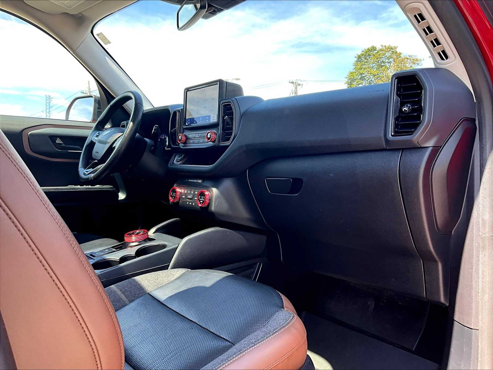 2021 Ford Bronco Sport Outer Banks photo 14