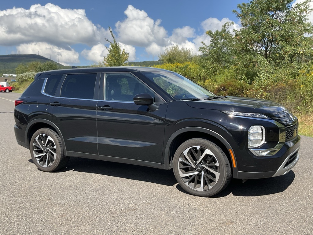 2023 Mitsubishi Outlander