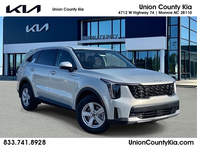 2026 Kia Sorento LX's photo