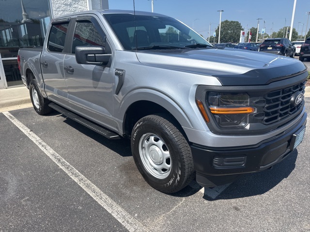 2024 Ford F-150 XL photo 2