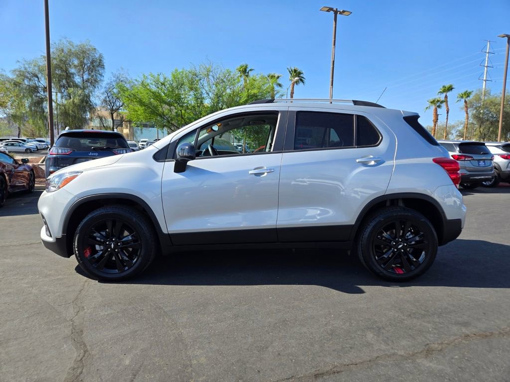 2022 Chevrolet Trax LT photo 3