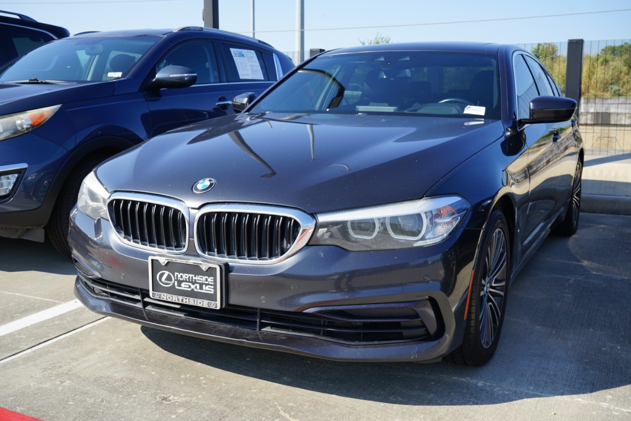 2020 Bmw 540i Sedan photo 2