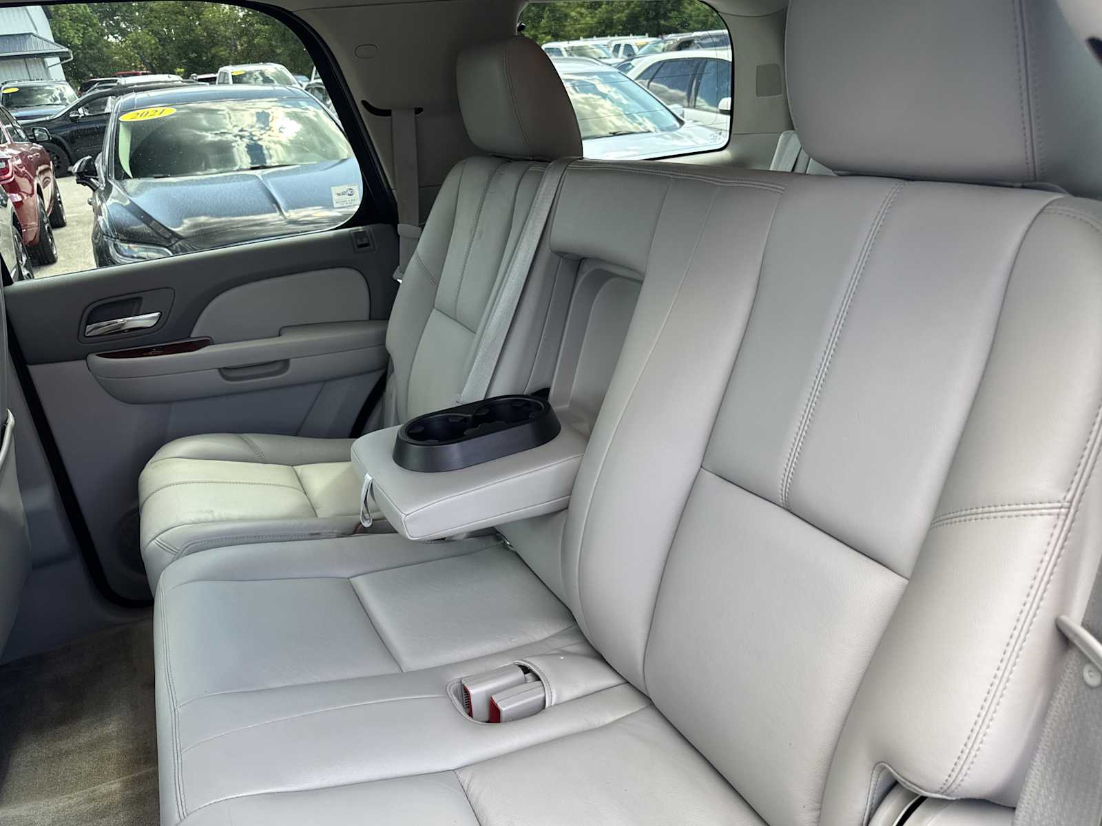 2011 Chevrolet Tahoe LT photo 28