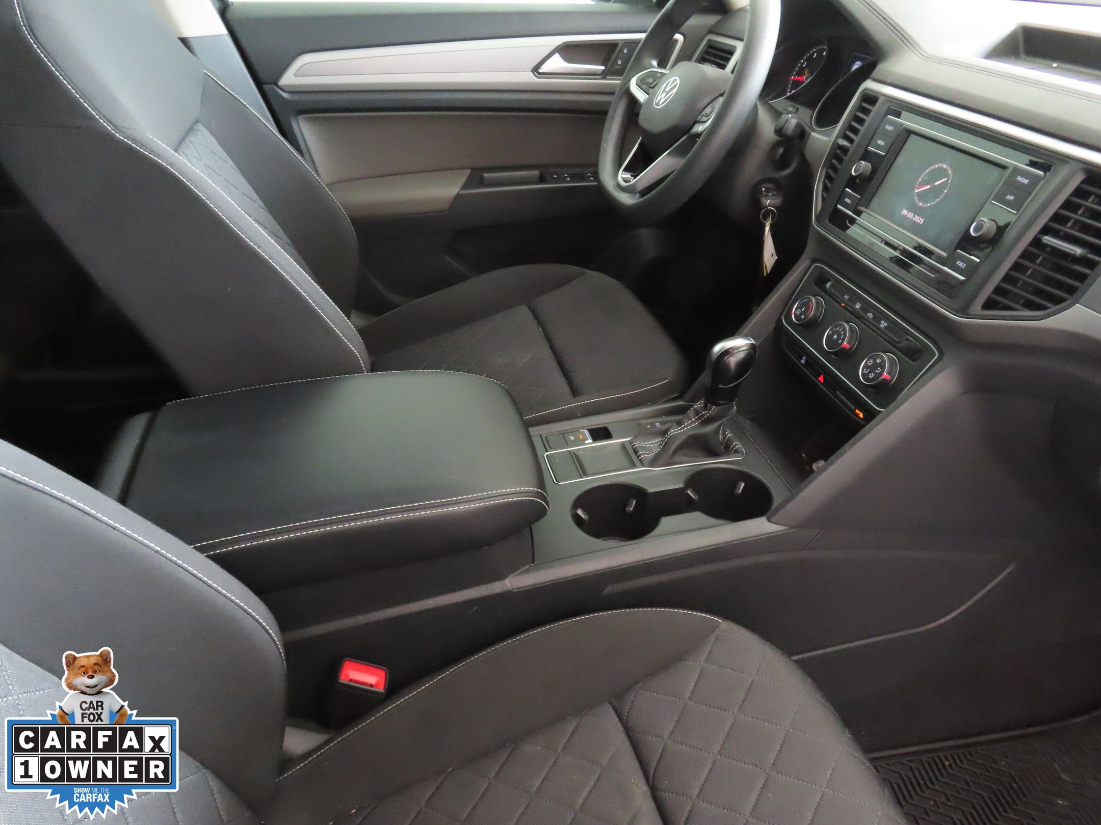 2021 Volkswagen Atlas S photo 22