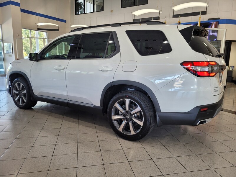 2025 Honda Pilot Elite photo 6