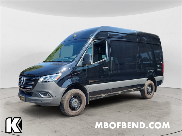 2024 Mercedes-Benz Sprinter Crew Van Base