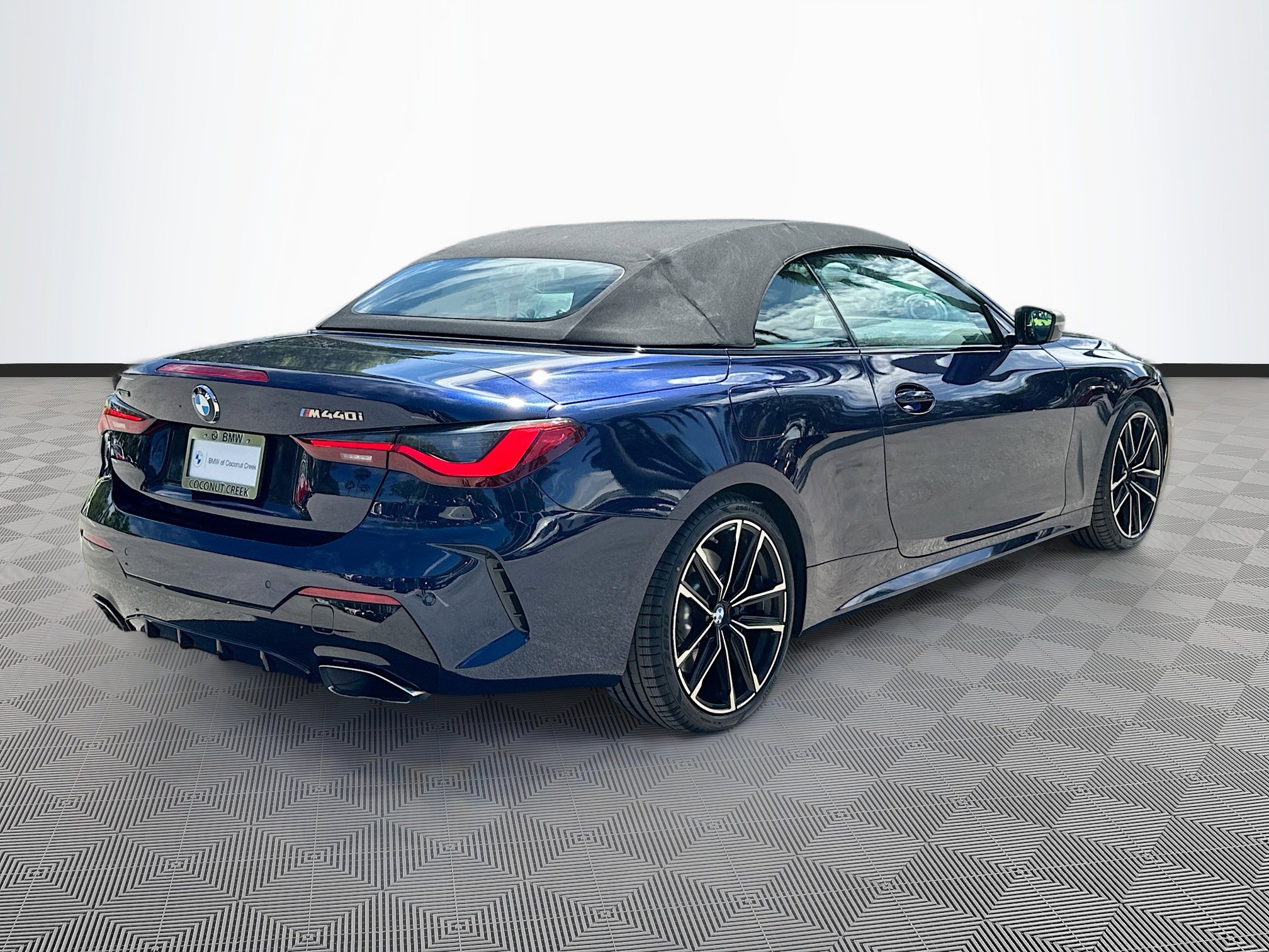2023 Bmw M440i xDrive photo 3
