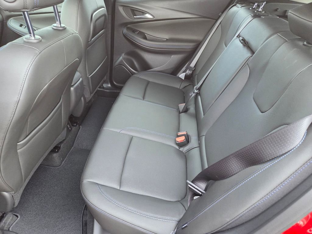 2026 Buick Encore GX Sport Touring photo 7