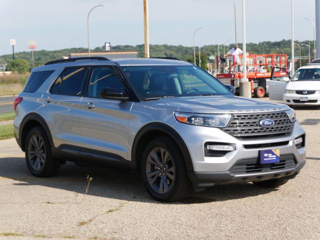 2022 Ford Explorer XLT photo 16