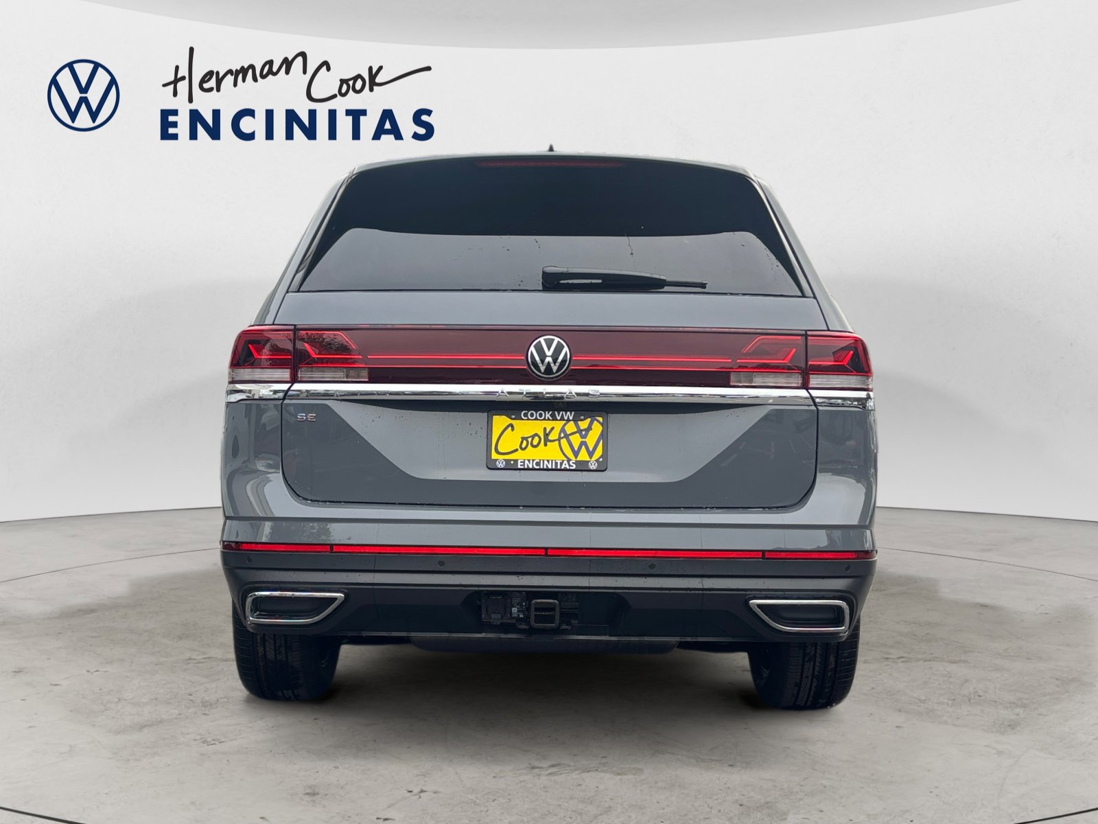 2026 Volkswagen Atlas SE Technology photo 3