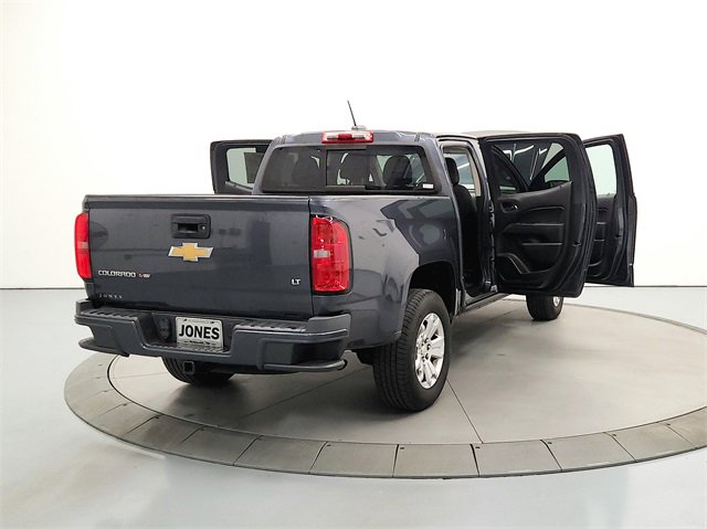 2017 Chevrolet Colorado LT photo 14