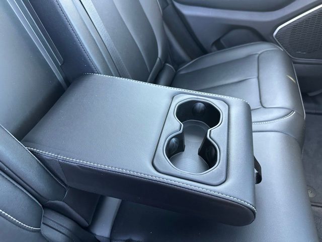 2023 Jeep Cherokee 4xe photo 32