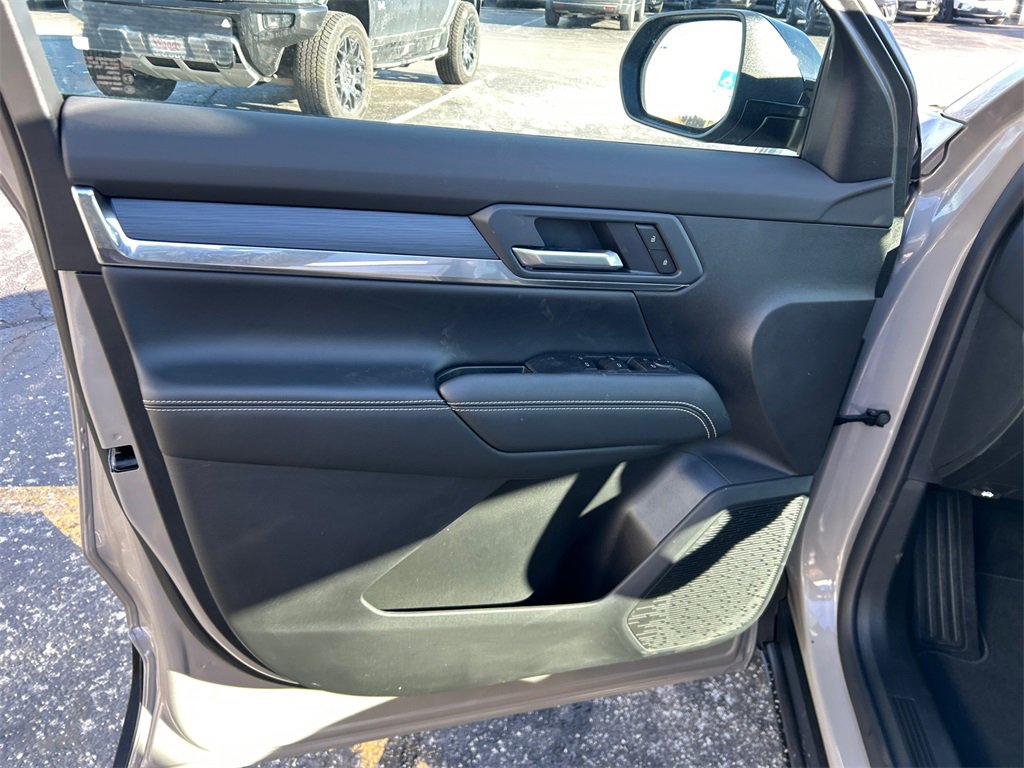 2026 GMC TERRAIN - Image 14