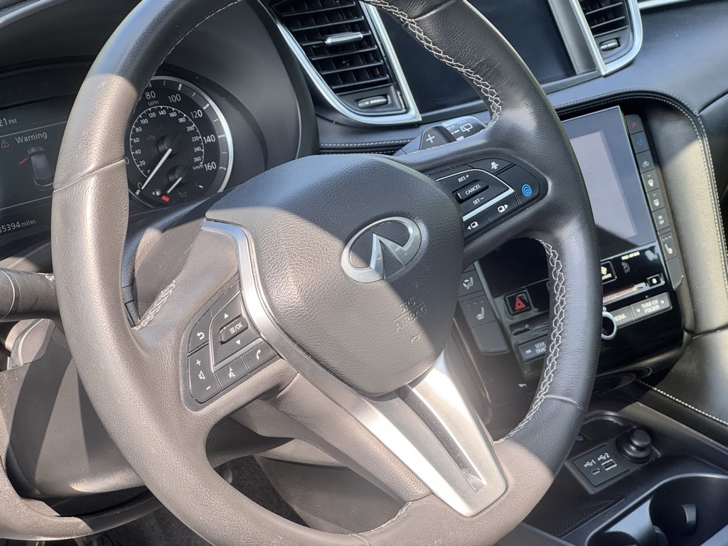 2024 Infiniti QX50 Luxe photo 16
