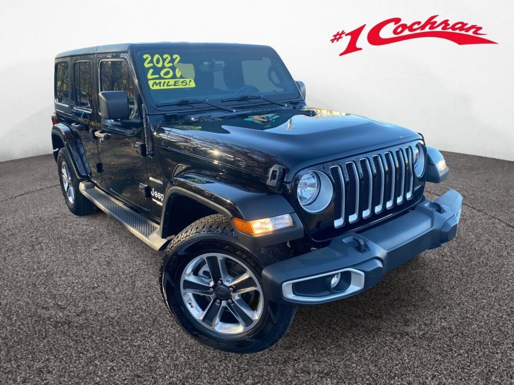 2022 Jeep Wrangler Unlimited Sahara's photo